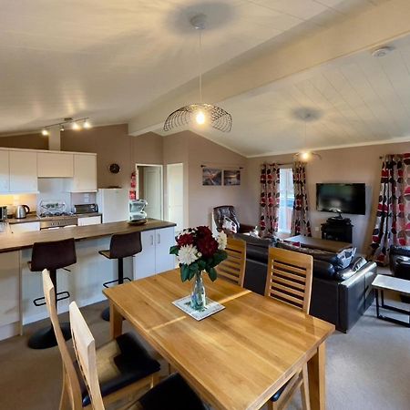 The Maples Villa Narberth Luaran gambar